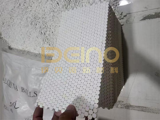 Le lastre ceramiche antiusura risolvono i problemi di usura delle attrezzature per cemento, acciaio e miniere.